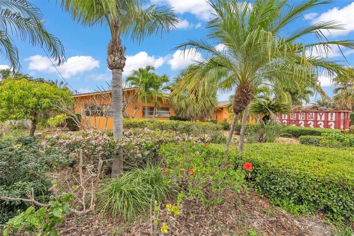 118 Windward Island  Clearwater Beach FL 33767 photo