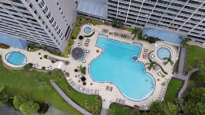 Property Photo:  13415 Blue Heron Beach Drive 407  FL 32821 