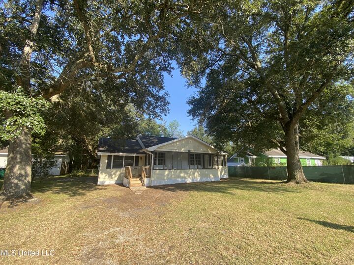 Property Photo:  6908 Barnes Road  MS 39563 