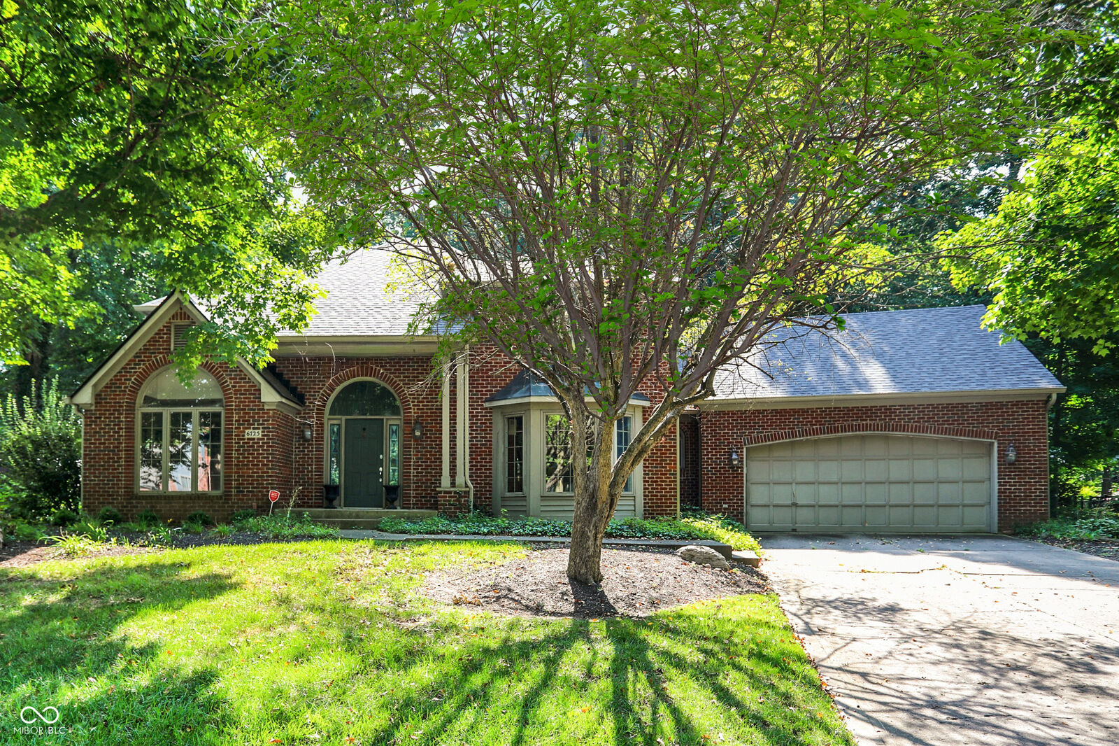 Property Photo:  6725 Robin Hood Court  IN 46227 