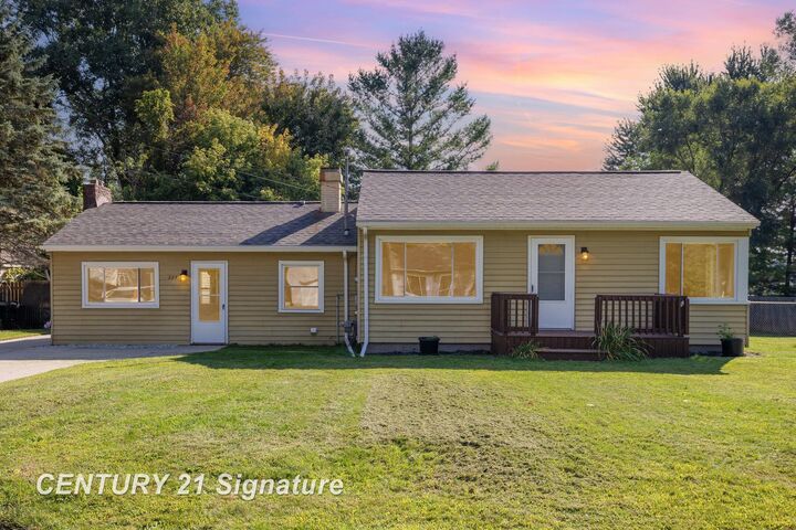 323 Sparling Drive  Saginaw MI 48609 photo