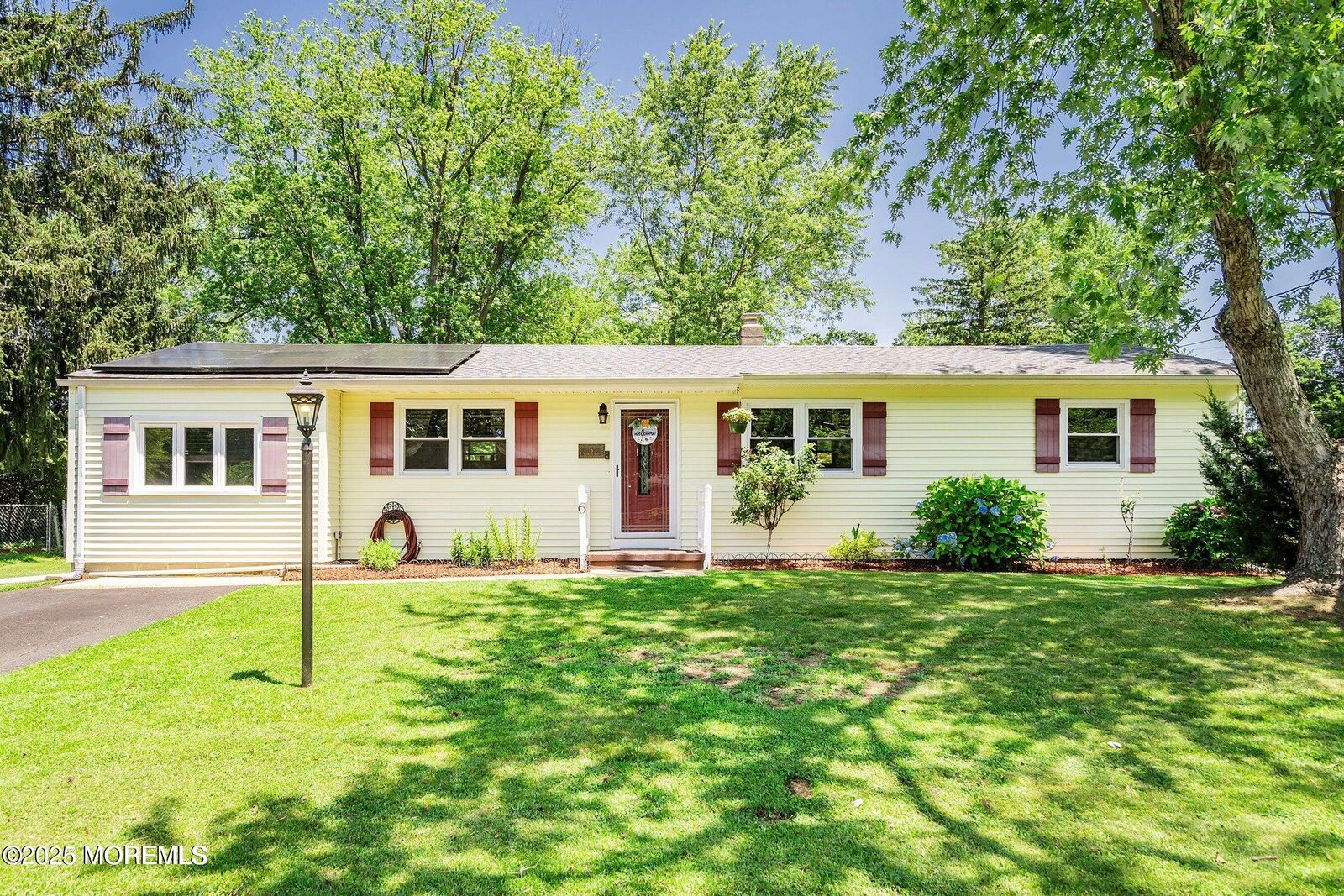 Property Photo:  6 Redwood Road  NJ 07731