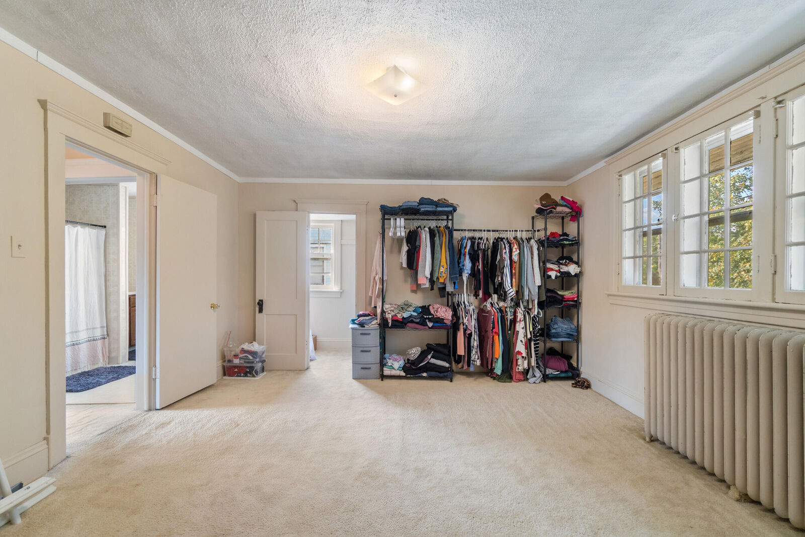 Property Photo:  309 Harwood Street Street  MI 49203 