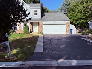 Property Photo: 2024 Westfield Drive IL 60031