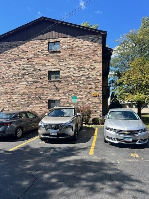 Property Photo: 1259 Cunningham Drive 3W IL 60409