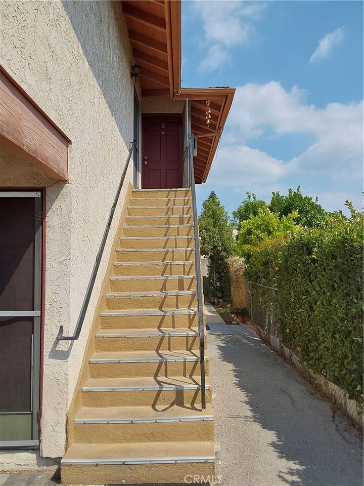 Property Photo:  1006 Boynton Street 2  CA 91205 