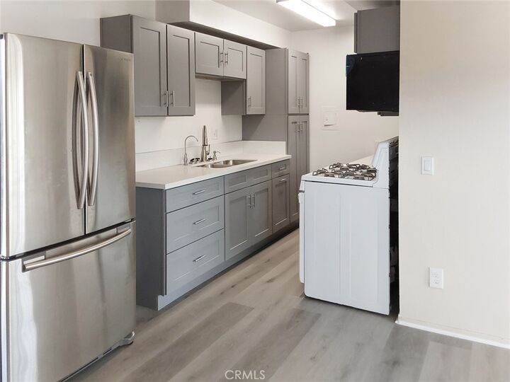 Property Photo:  1006 Boynton Street 2  CA 91205 