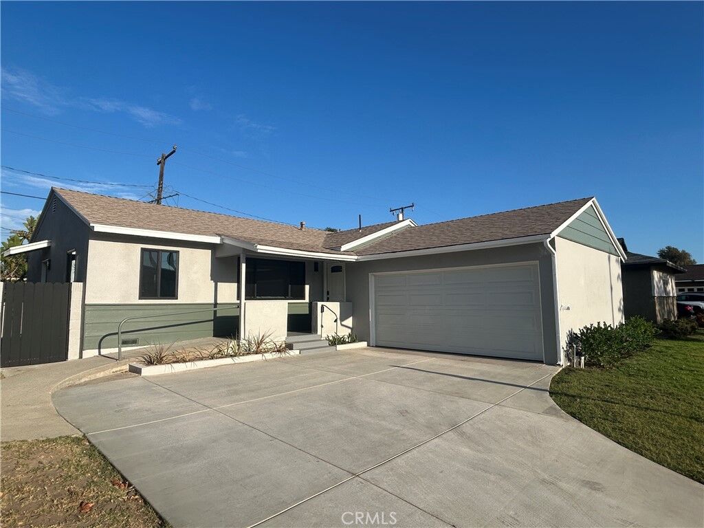 Property Photo:  23108 Meyler  CA 90502 