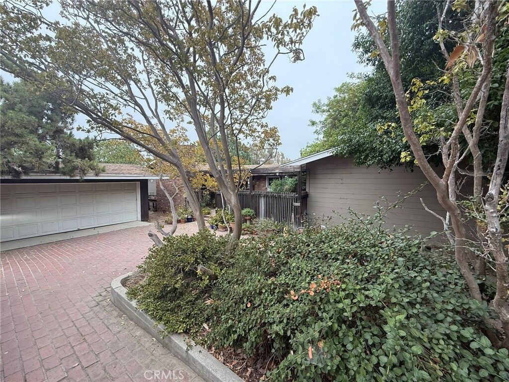 Property Photo:  15431 Newton  CA 91745