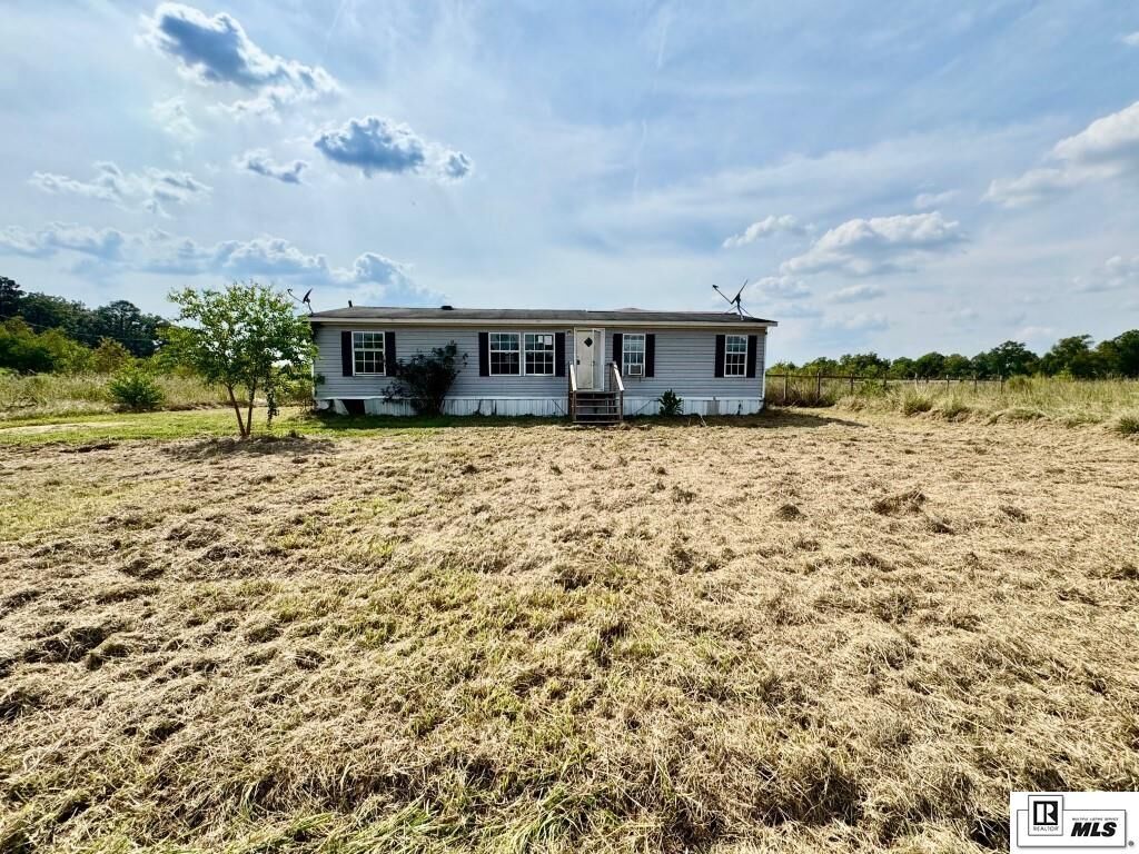 Property Photo: 190 Little Bee Lane LA 71203