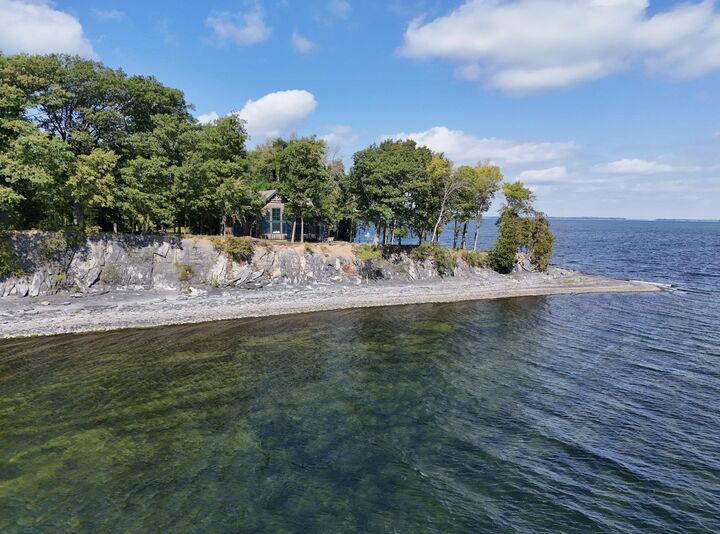 Property Photo:  124 East Shore North  VT 05458 