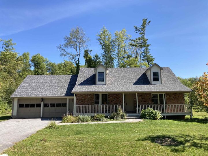 Property Photo:  33 Clearwater Circle  VT 05482 