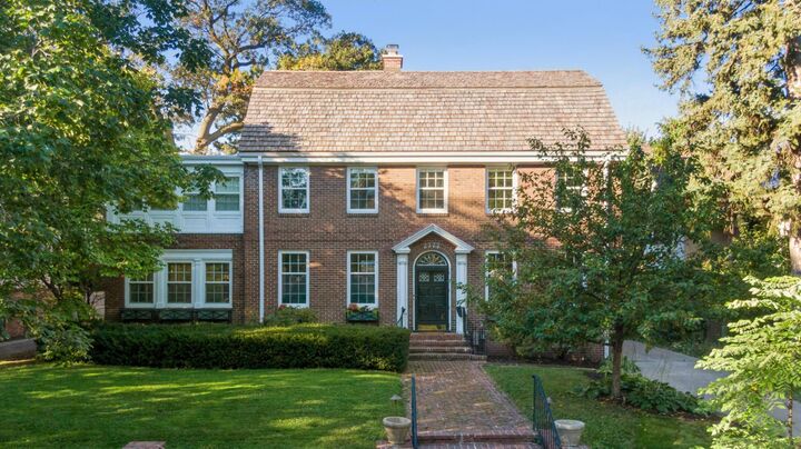2322 Oliver Avenue S  Minneapolis MN 55405 photo