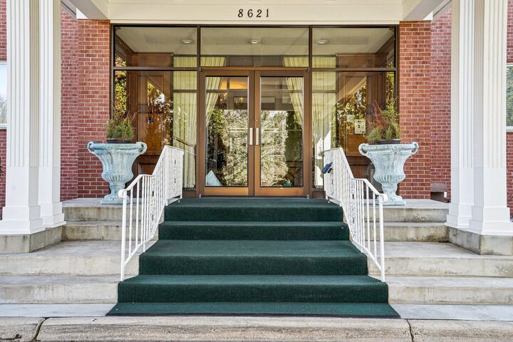 Property Photo: 8621 Basswood Road 32 MN 55344