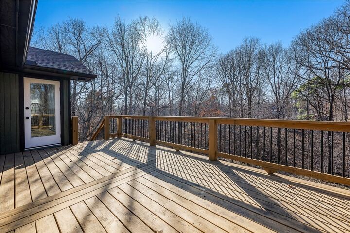Property Photo: 6 Hursley Lane AR 72714
