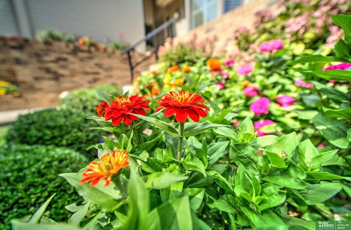 Property Photo:  832 S 112 Plaza  NE 68154 