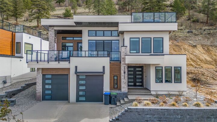 Photo de la propriété:  1189 Lone Pine Drive  BC V1P 0A5 