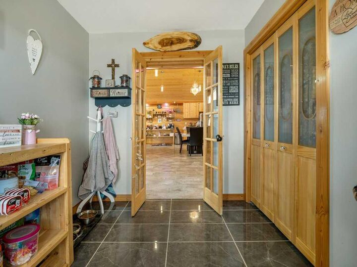 Property Photo:  51 N 2 Street E  AB T0L 1E0 