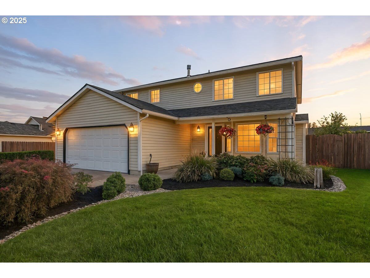 Property Photo: 706 NW 23rd St WA 98604