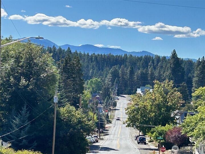 Property Photo:  203 E Nevada Avenue  WA 98941 