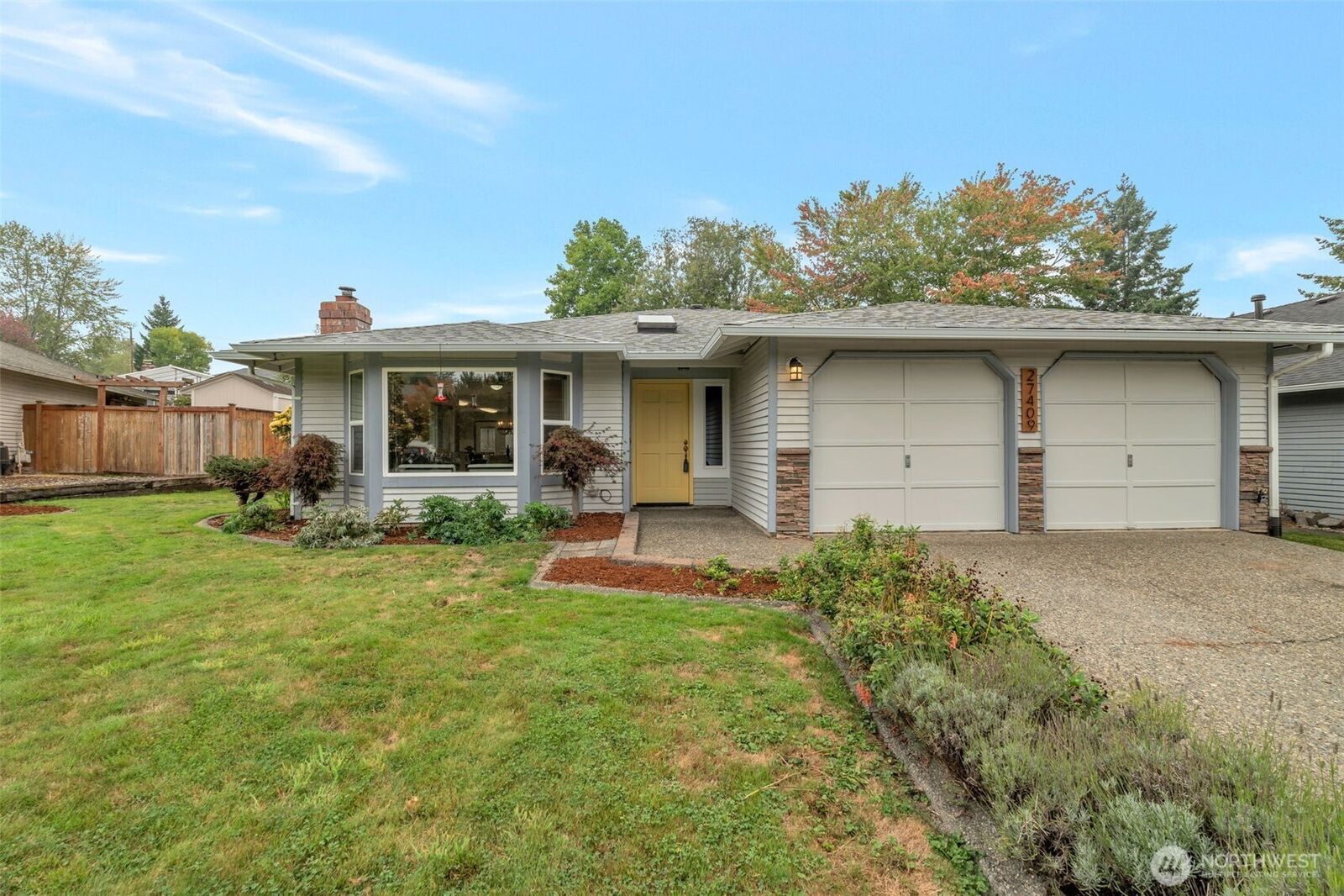 Property Photo: 27409 125th Court SE WA 98030