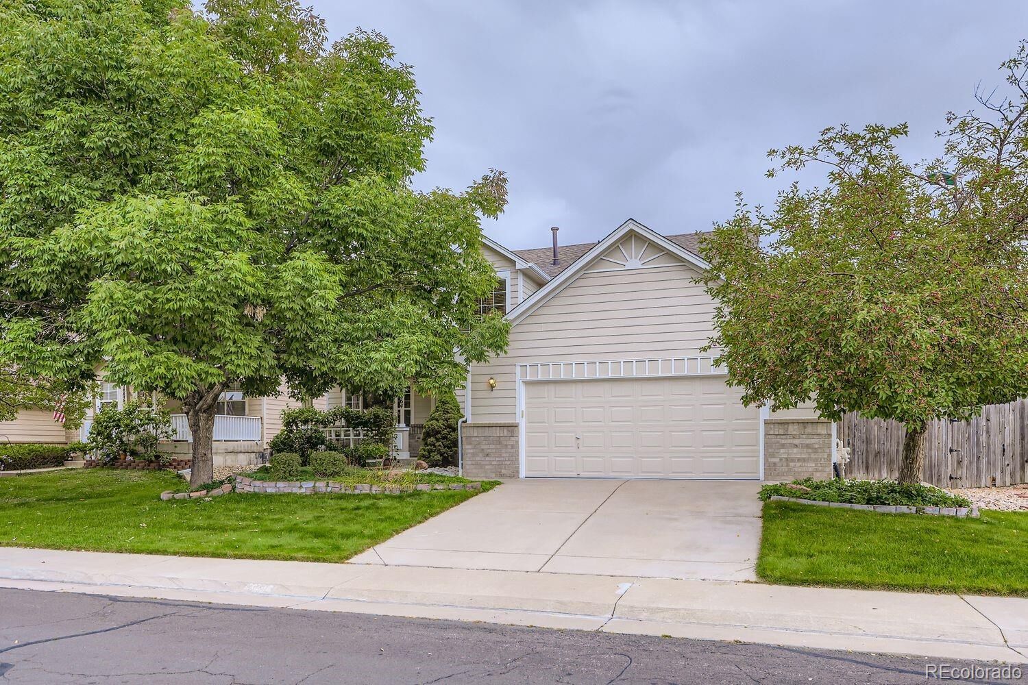 Property Photo: 18864 E Prentice Drive CO 80015