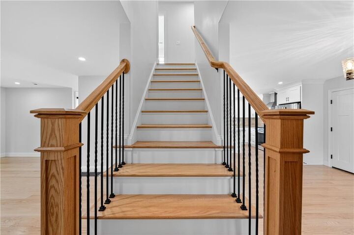Property Photo:  2 Winsor Road  RI 02857 