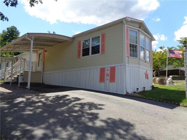 Property Photo:  21 Cantaberry Lane  RI 02816 