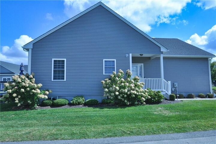 Property Photo:  11 Cedar Ridge Lane  RI 02817 