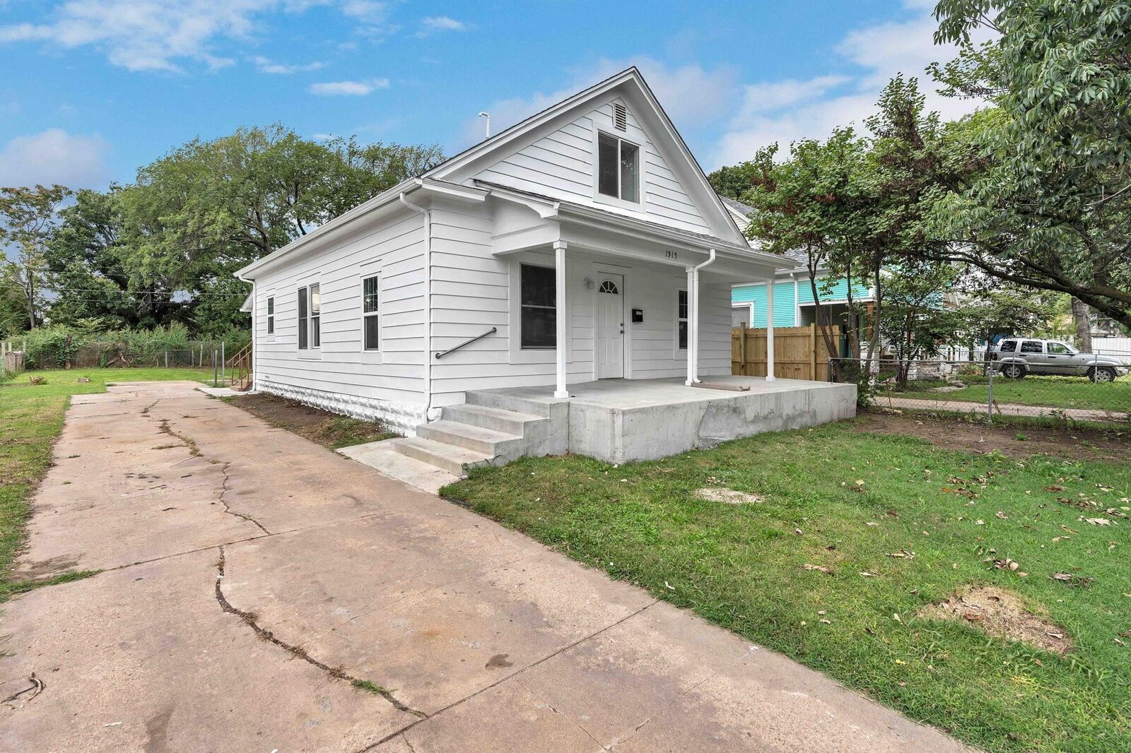 Property Photo: 1515 S Market St KS 67211