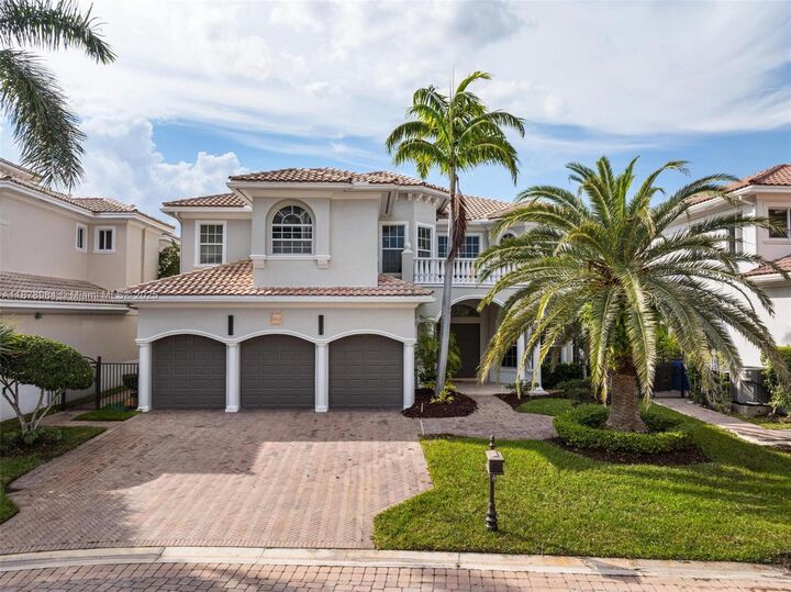 1260 Hatteras Ln  Hollywood FL 33019 photo