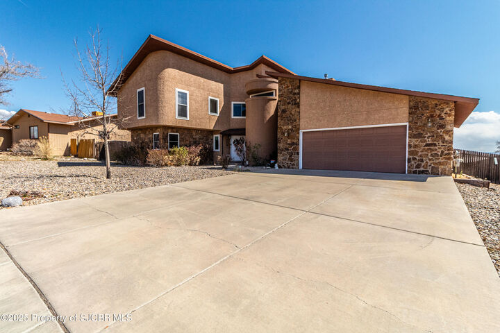 Property Photo: 3306 N Cochiti Avenue NM 87401