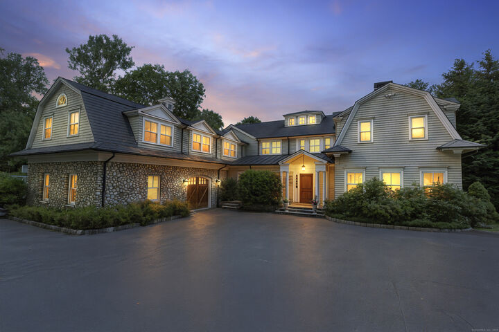 Property Photo:  9 Banks Drive  CT 06883 