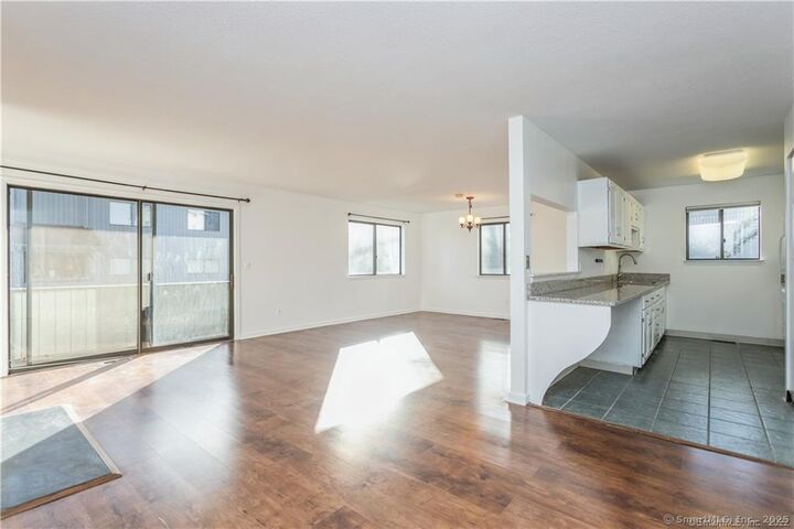 Property Photo:  188 Flax Hill Road Apt A1  CT 06854 