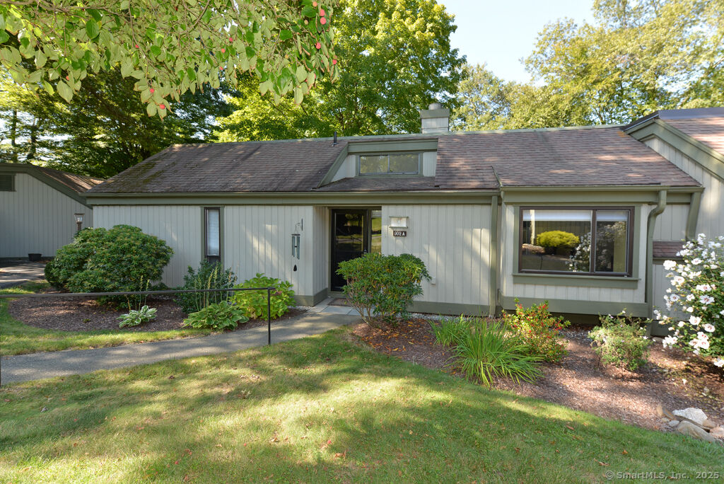 Property Photo:  902 Heritage Village A  CT 06488 