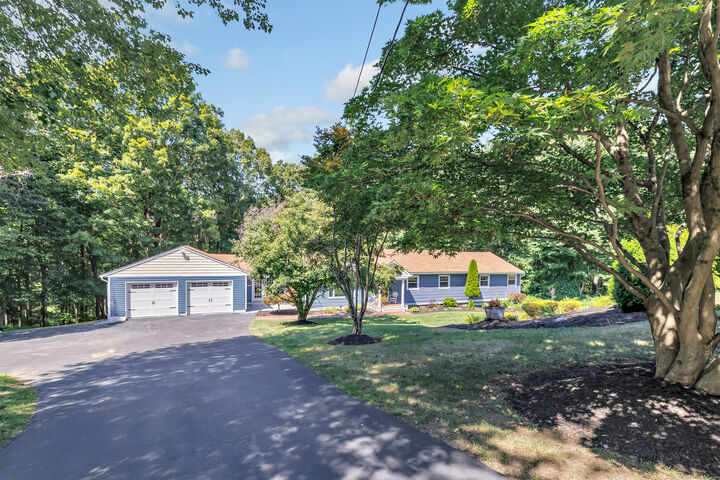 Property Photo:  31 Parlor Rock Road  CT 06611 
