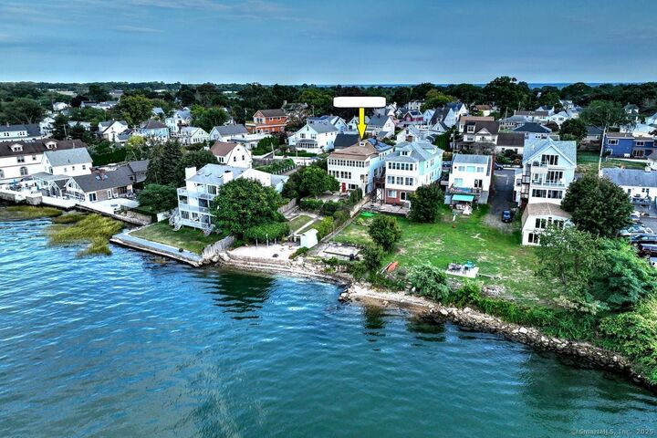 Property Photo: 82 Cove Street CT 06512