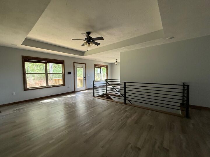 Property Photo: 207 Juniper Avenue MO 65689