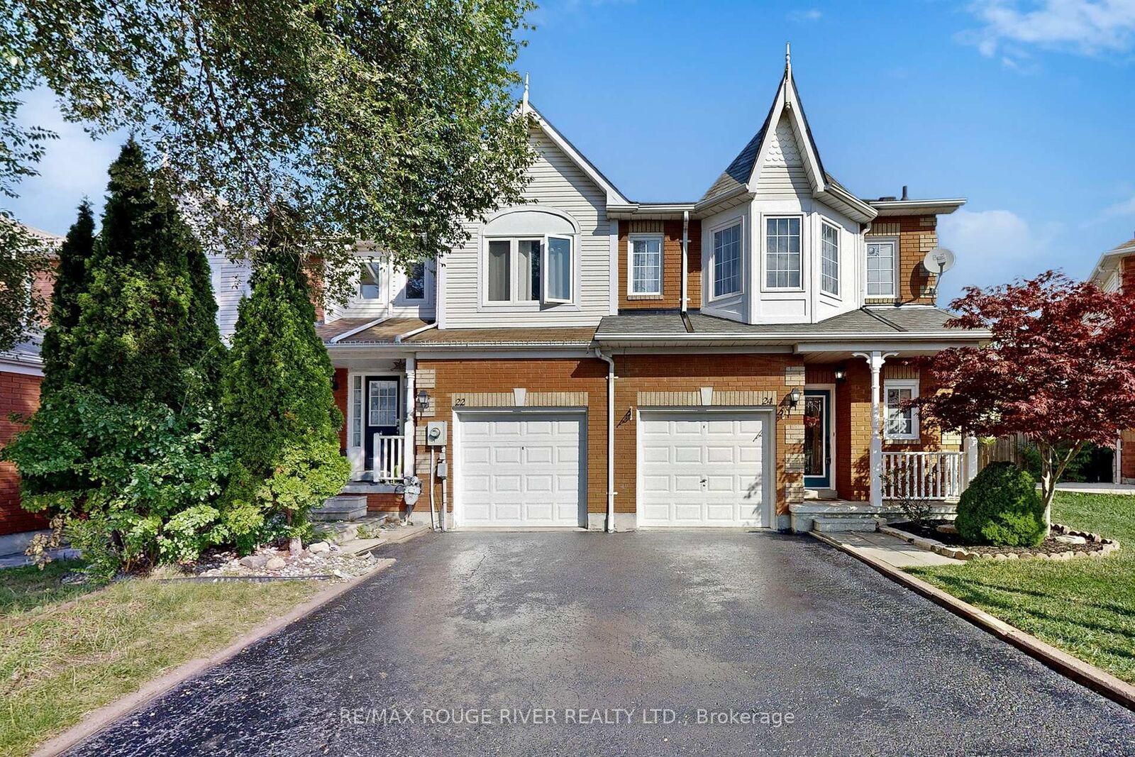 Property Photo:  24 Jays Drive  ON L1R 2P6 
