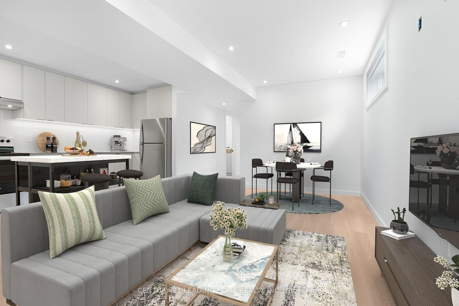 Property Photo: 10 Summit Avenue 1 ON M6E 1X4