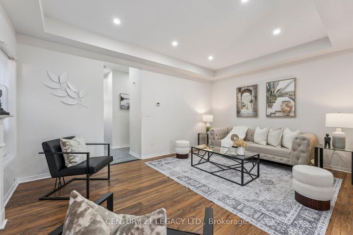 52 Pennyroyal Crescent  Brampton ON L6S 6J7 photo