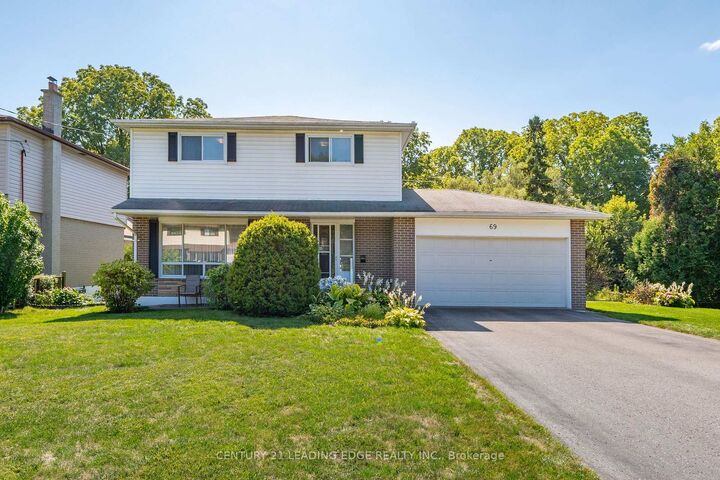 69 East Willow Gate  Toronto ON M1C 2M7 photo