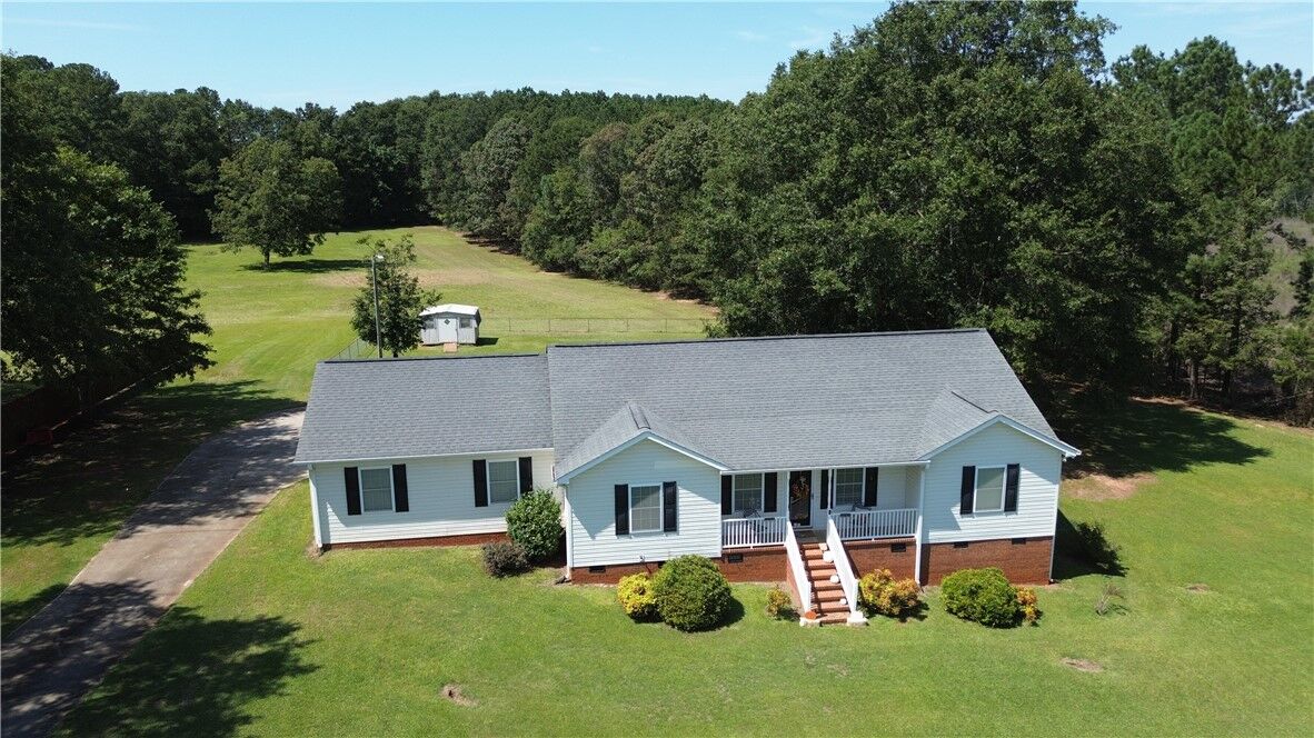 Property Photo:  4274 Highway 29 S Highway  SC 29626 