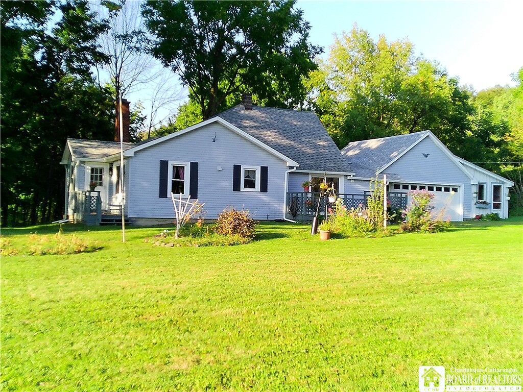 Property Photo:  11327 Wyandale Road  NY 14141 