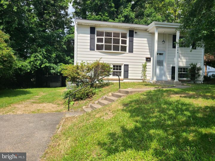 Property Photo: 1524 Florida Avenue VA 22191