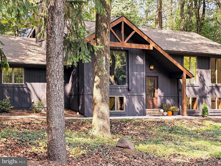 357 Timber  Mount Gretna PA 17064 photo