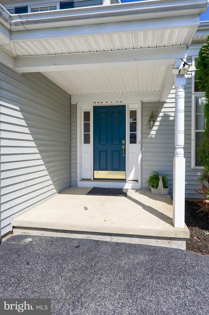 Property Photo:  81 Tower Drive  PA 17022 