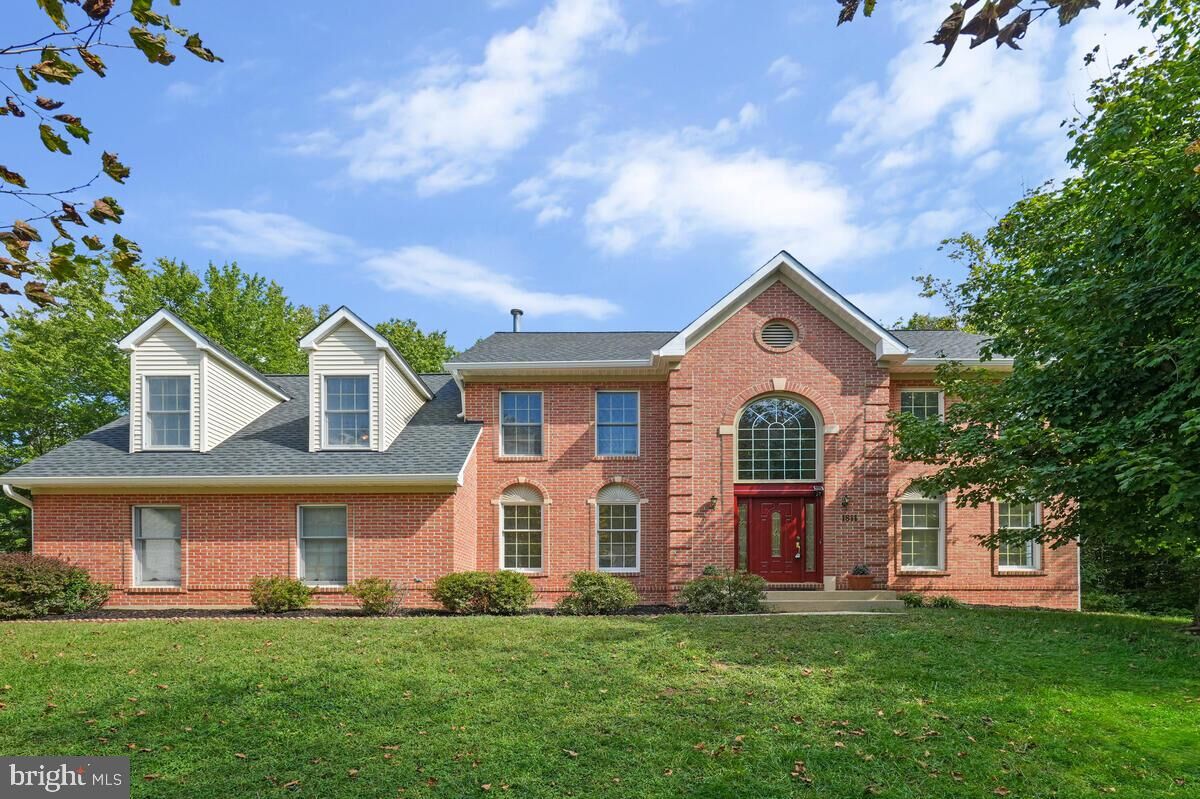 Property Photo: 1811 Catherine Fran Drive MD 20607