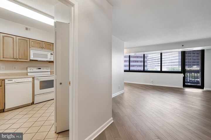 Property Photo:  1805 Crystal Drive 318S  VA 22202 
