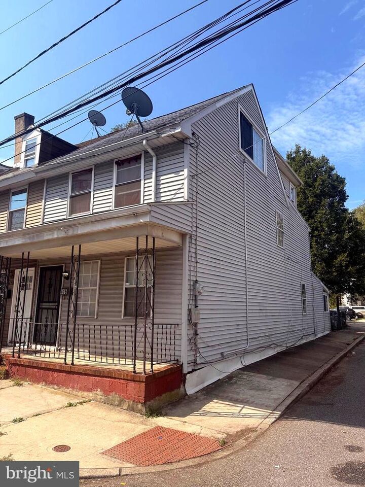 Property Photo: 416 St. Mary'S Street NJ 08016